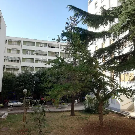 Apartman Petra Zára