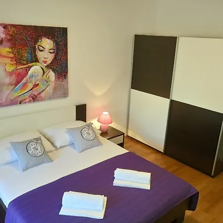 Apartment Petra